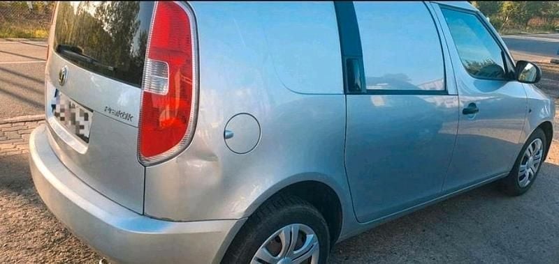 Gebraucht 2010 Skoda Roomster Van | 2.700 € (Guter Preis) - Bild 1/4