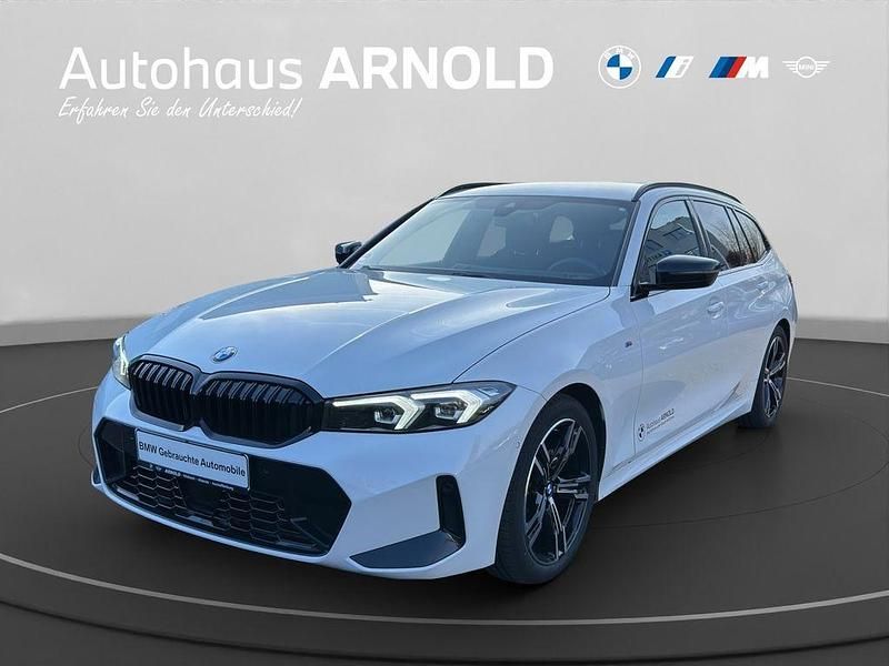 Alpinweiß uni Gebraucht 2024 BMW 320 M Sport Kombi | 40.710 € (Fairer Preis) - Bild 1/4