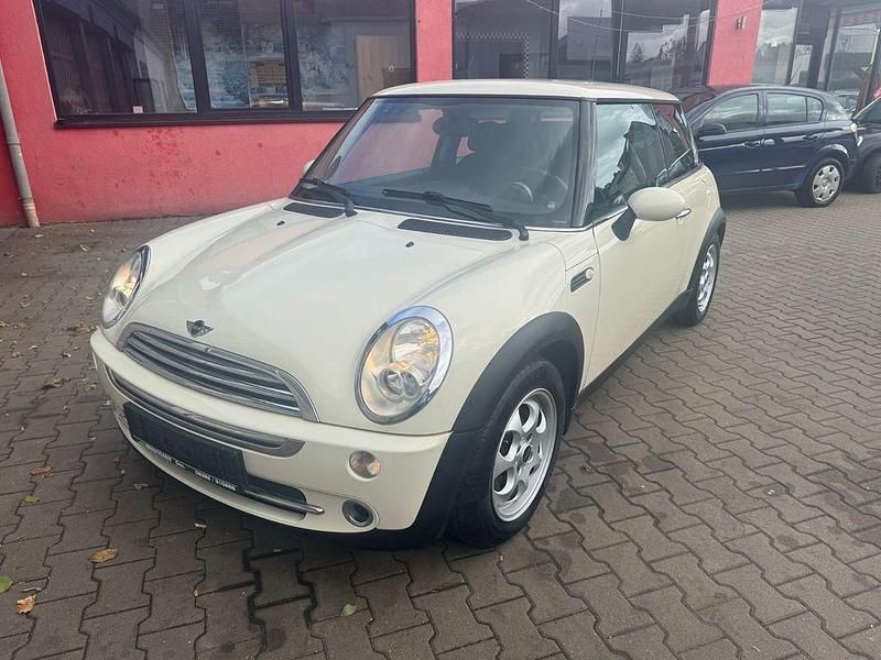 Weiß Gebraucht 2007 Mini ONE Kleinwagen | 2.990 € (Fairer Preis) - Bild 1/4