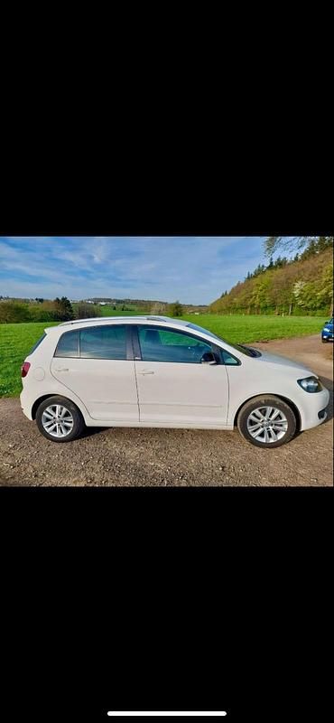 Gebraucht VW Golf Plus Cross Style 122 PS (89 kW) 2011 Weiß Van / Kleinbus