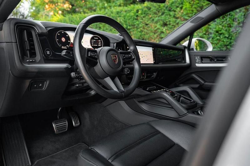 Gebraucht Porsche Cayenne S 519 PS (381 kW) 2024 Weiß SUV