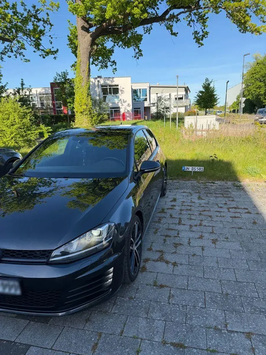 Gebraucht VW Golf VII GTD 184 PS (135 kW) 2014 Grau Limousine