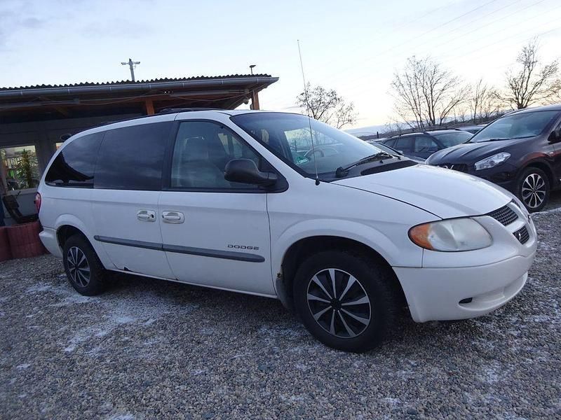 Gebraucht Dodge Grand Caravan 174 PS (127 kW) 2001 Weiß Van / Kleinbus