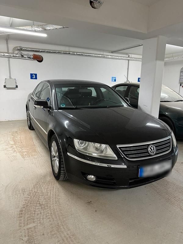 Schwarz Gebraucht 2025 VW Phaeton Limousine | 5.000 € - Bild 1/4