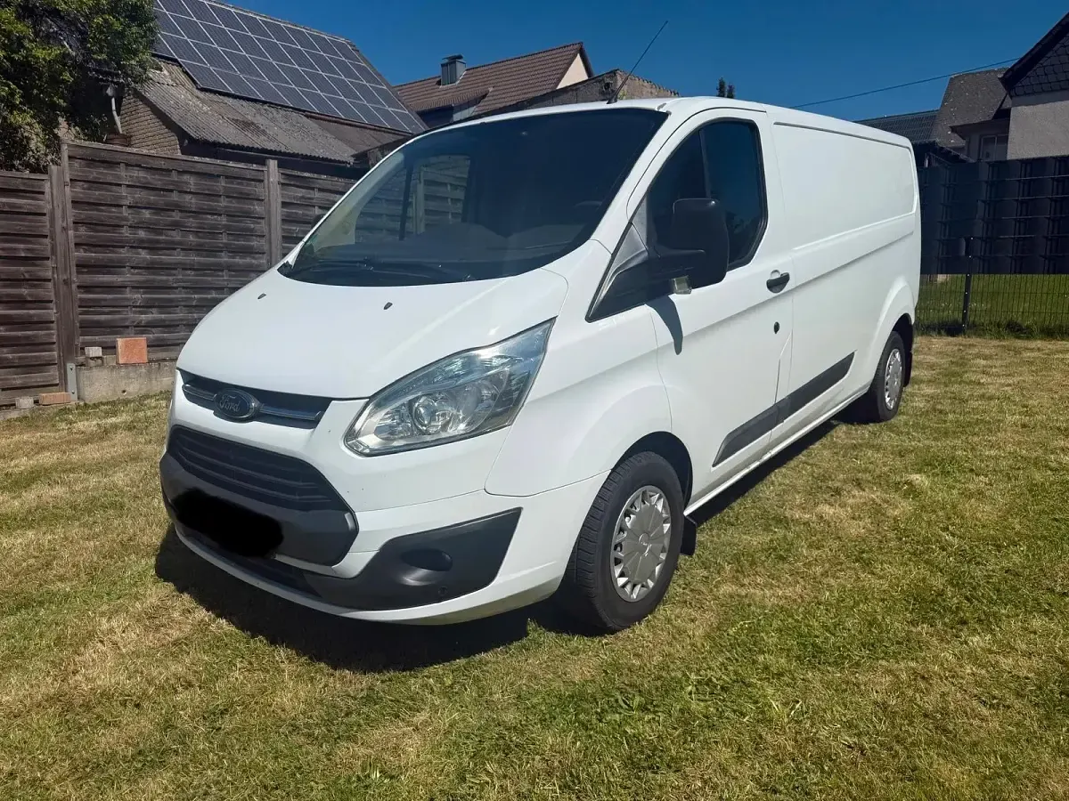Usado Ford Transit Custom 125 HP (91 kW) 2012 Branco Monovolume
