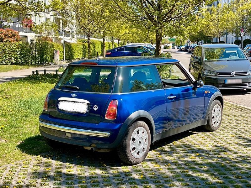 Usado Mini ONE 90 HP (66 kW) 2003 Azul Citadino