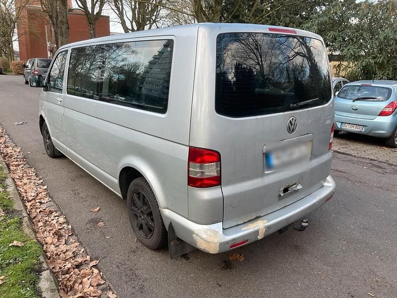 Gebraucht VW T5 131 PS (96 kW) 2008 Silber Van