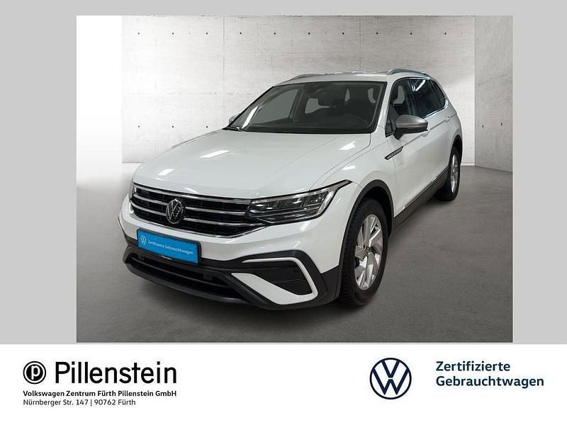 Weiß Gebraucht 2024 VW Tiguan Allspace Life SUV | 34.911 € (Guter Preis) - Bild 1/2