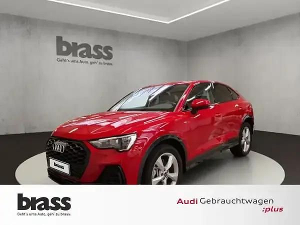 Progressivrot metallic Gebraucht 2024 Audi Q3 Sportback Ambiente SUV | 41.800 € (Etwas zu teuer) - Bild 1/4