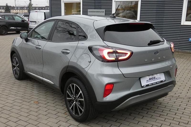 Gebraucht Ford Puma Titanium 125 PS (91 kW) 2021 Solarsilber SUV