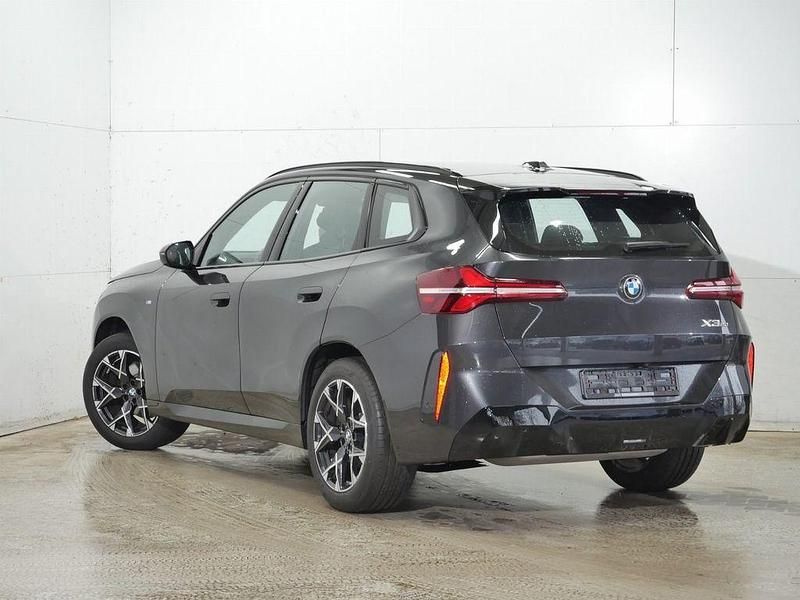 Gebraucht BMW X3 M Sport 208 PS (152 kW) 2025 Grau SUV