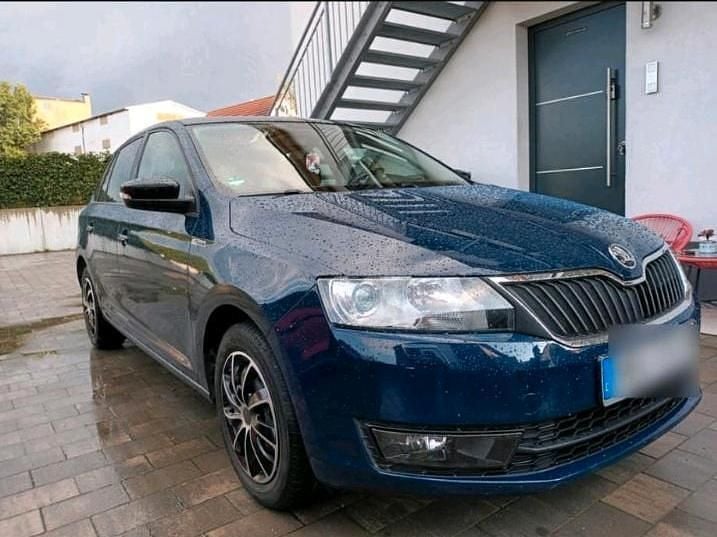 Blau Gebraucht 2015 Skoda Rapid Limousine | 6.200 € (Fairer Preis) - Bild 1/4