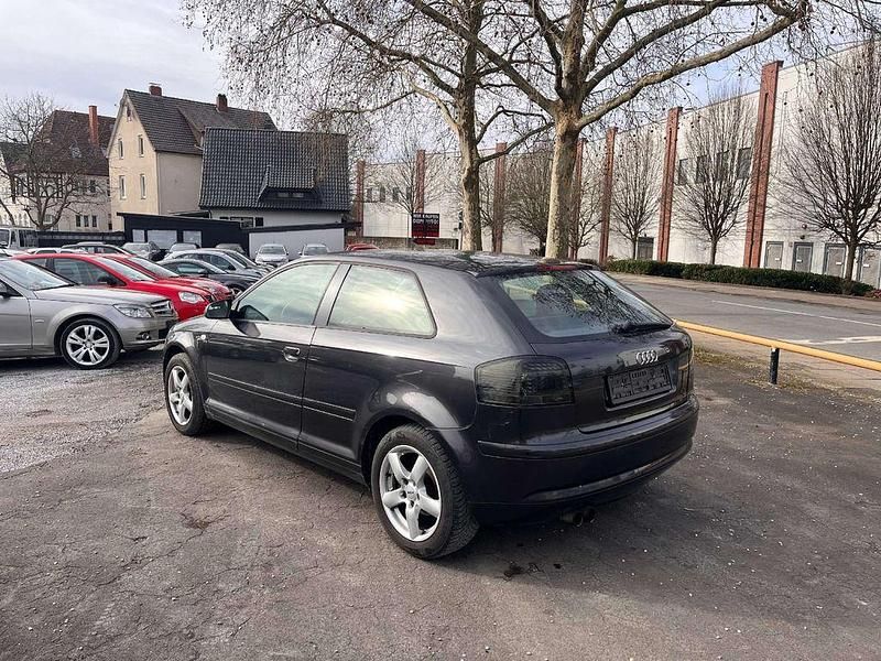 Gebraucht Audi A3 Attraction 150 PS (110 kW) 2003 Grau Kleinwagen