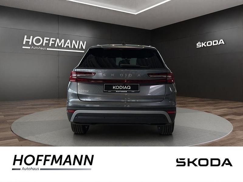 Gebraucht Skoda Kodiaq Selection 150 PS (110 kW) 2026 Grau SUV