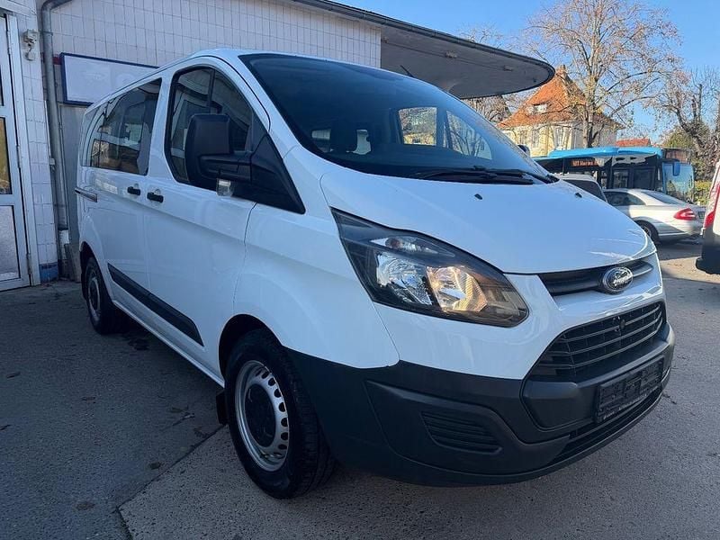 Gebraucht Ford Transit Custom 105 PS (77 kW) 2018 Frozen white Van / Kleinbus