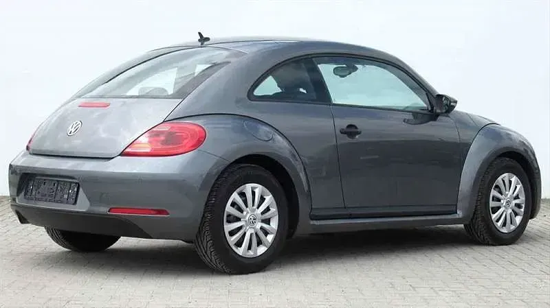 Używany VW Beetle 105 KM (77 kW) 2016 Szary Hatchback