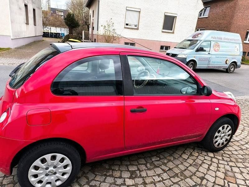 Gebraucht Nissan Micra Visia 65 PS (47 kW) 2009 Rot Limousine