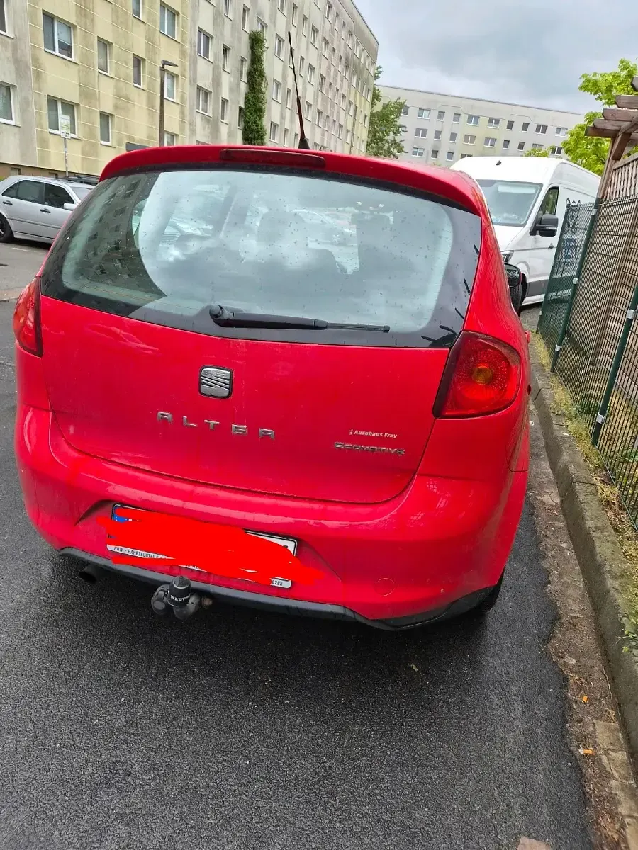 Käytetty Seat Altea 2012 Punainen Viistoperä