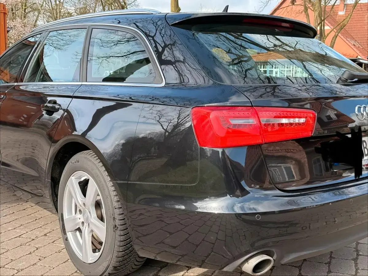 Używany Audi A6 204 KM (150 kW) 2013 Czarny Kombi