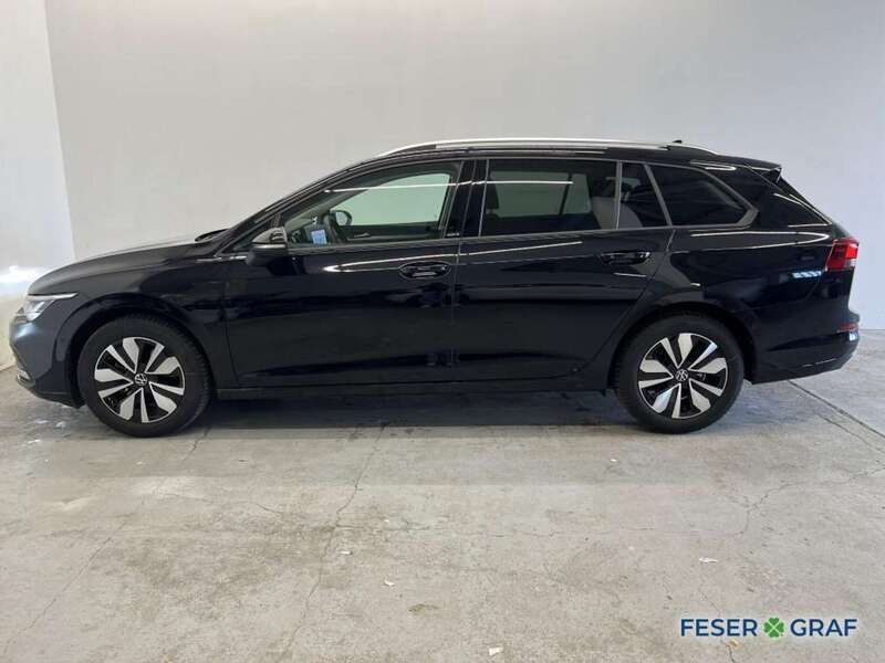 Gebraucht VW Golf VIII Move 131 PS (96 kW) 2023 Deep black perleffekt Kombi
