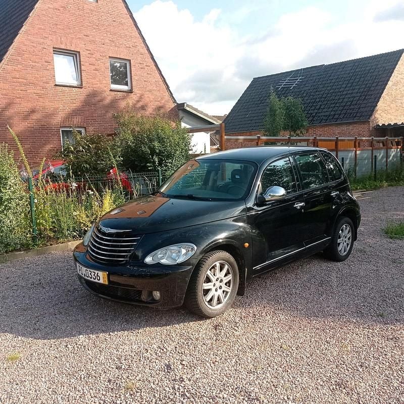 Schwarz Gebraucht 2005 Chrysler PT Cruiser Van / Kleinbus | 750 € (Superpreis) - Bild 1/4
