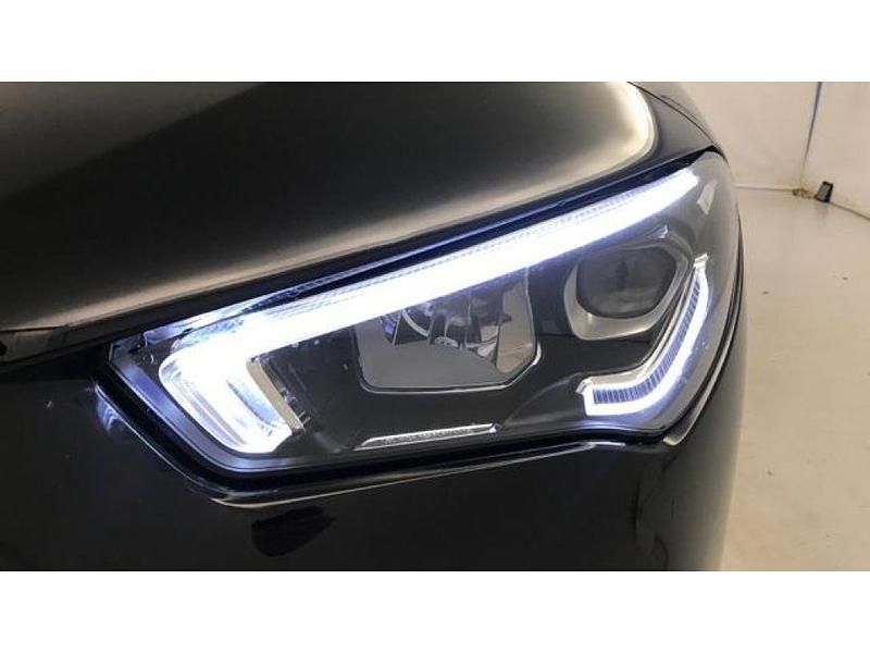 Schwarz Gebraucht 2021 Mercedes E250 AMG Coupé | 30.890 € (Teuer) - Bild 1/4