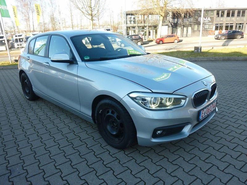 Gebraucht BMW 116 Advantage 116 PS (85 kW) 2016 Silber Kleinwagen
