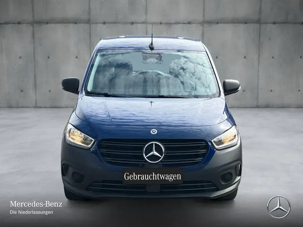 Gebraucht Mercedes Citan 113 131 PS (96 kW) 2023 Blau Van / Kleinbus