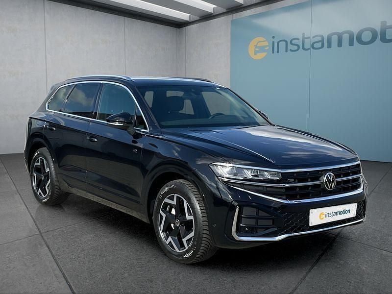 Gebraucht VW Touareg 231 PS (169 kW) 2025 Schwarz SUV