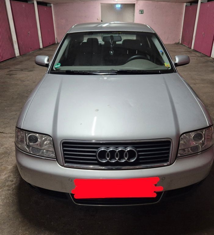 Grau Gebraucht 2001 Audi A6 Limousine | 1.500 € (Guter Preis) - Bild 1/4