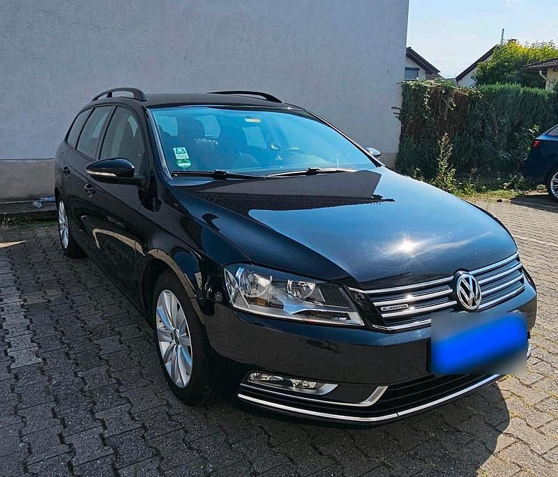 Gebraucht VW Passat 105 PS (77 kW) 2014 Schwarz Kombi