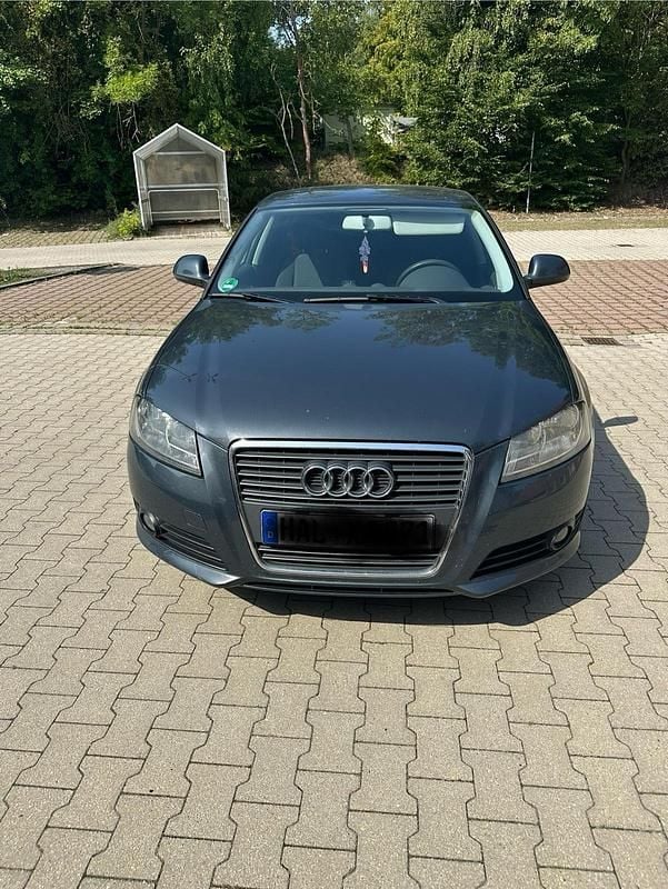 Grau Gebraucht 2008 Audi A3 Kombi | 4.499 € (Fairer Preis) - Bild 1/4