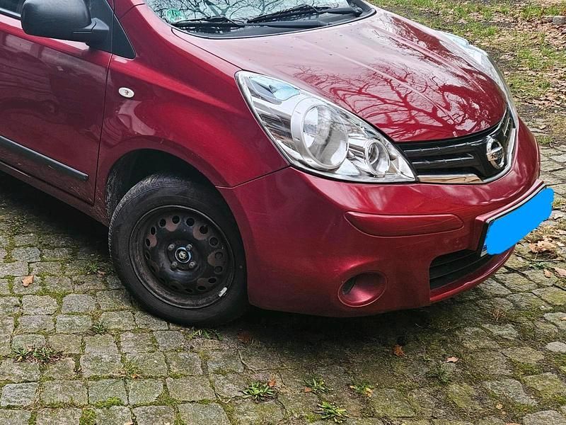 Gebraucht Nissan Note 88 PS (64 kW) 2012 Rot Kleinwagen