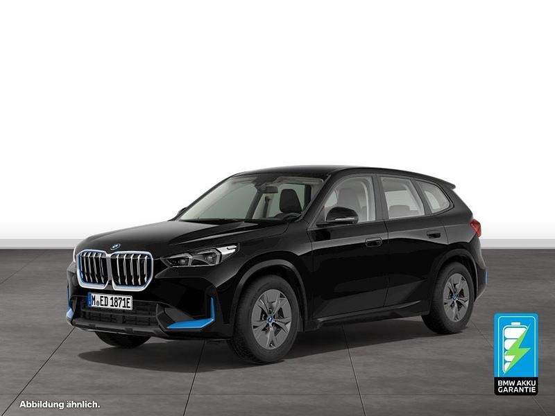Gebraucht BMW iX1 225 kW (306 PS) 2023 Schwarz SUV