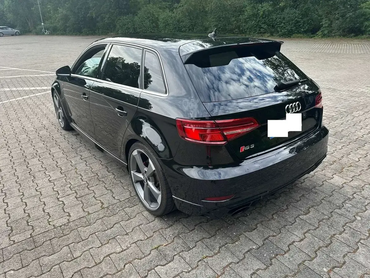 Gebraucht Audi RS3 Sportback 400 PS (294 kW) 2018 Schwarz Kleinwagen
