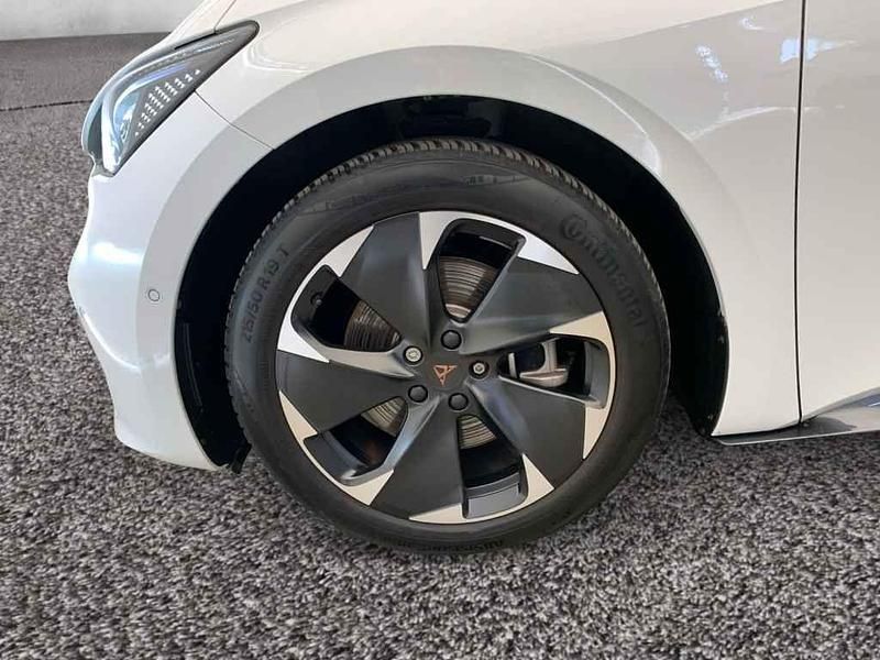 Gebraucht Cupra Born 169 kW (231 PS) 2023 Eisweiß Kleinwagen