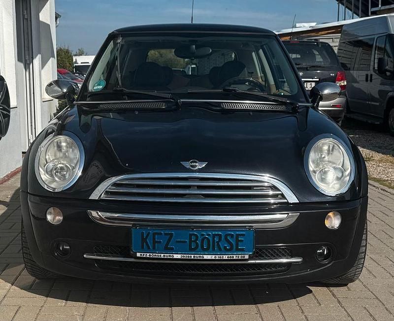 Gebraucht Mini Cooper 116 PS (85 kW) 2004 Schwarz Kleinwagen