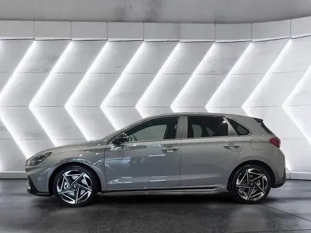Gebraucht Hyundai i30 N Line 140 PS (102 kW) 2025 Grau Limousine