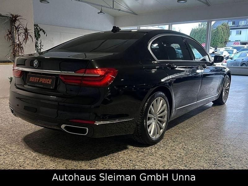 Gebraucht BMW 740 320 PS (235 kW) 2019 Schwarz Limousine
