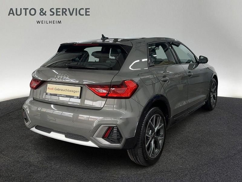 Gebraucht Audi A1 Sport 116 PS (85 kW) 2025 Grau SUV