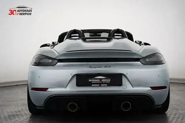 Gebraucht Porsche Boxster Spyder 500 PS (367 kW) 2024 Azzurothetysmetallic  farbe n Cabrio