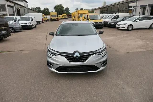 Gebraucht Renault Mégane IV Techno 116 PS (85 kW) 2024 Grau Limousine