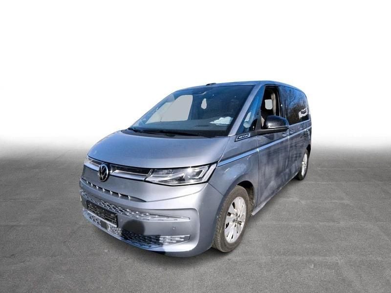 Second-hand VW Multivan Style 150 CP (110 kW) 2023 Argintiu Monovolum