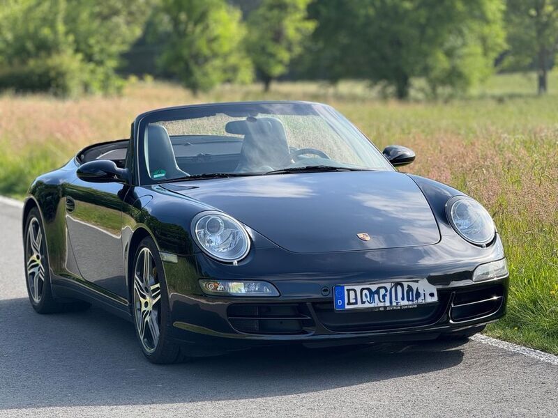 Schwarz Gebraucht 2005 Porsche 911 Carrera 4S Cabriolet Cabrio | 54.911 € (Superpreis) - Bild 1/4