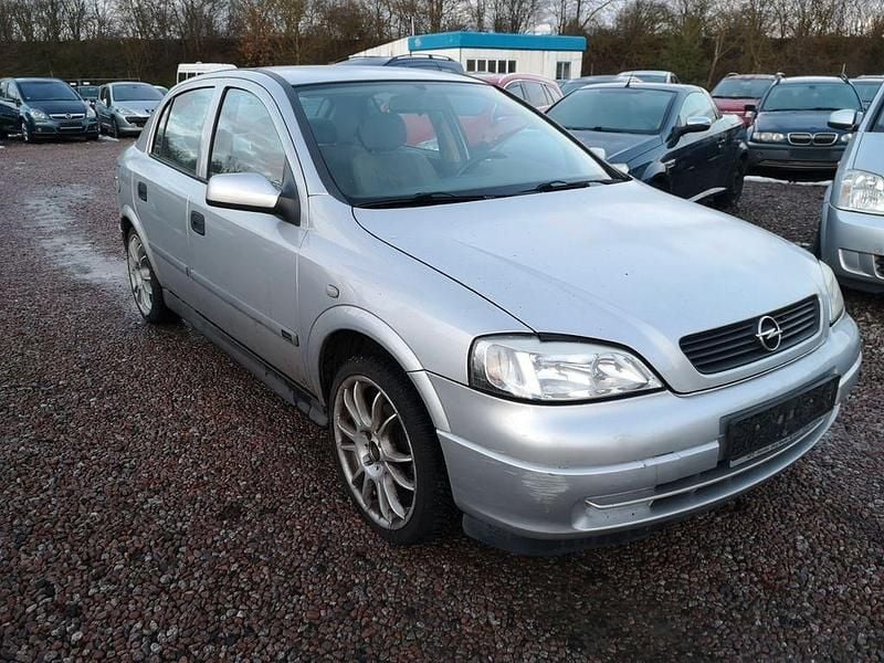Gebraucht 2001 Opel Astra Limousine | 950 € (Guter Preis) - Bild 1/4