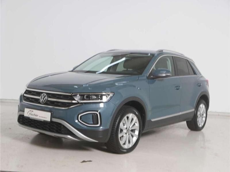 Gebraucht VW T-Roc Style 150 PS (110 kW) 2024 Blau SUV