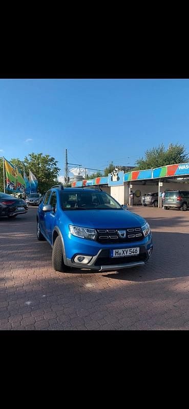 Blau Gebraucht 2017 Dacia Sandero Kleinwagen | 6.000 € (Fairer Preis) - Bild 1/1