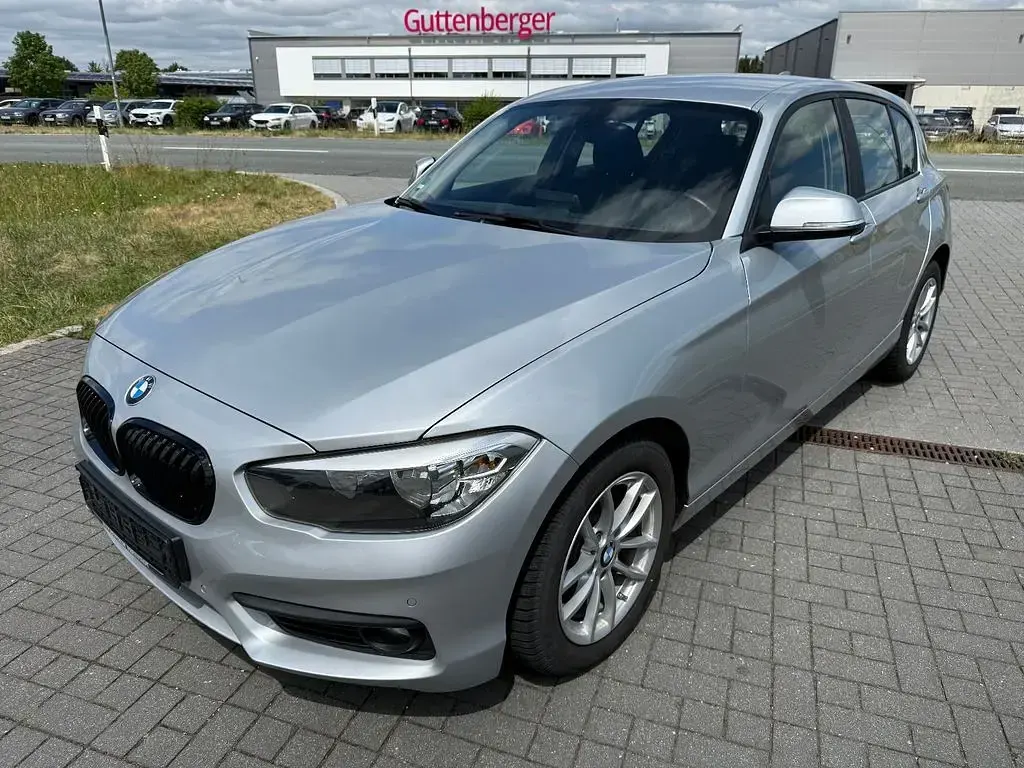Gebraucht BMW 116 116 PS (85 kW) 2019 Silber Kleinwagen