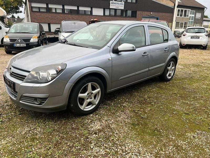 Gebraucht Opel Astra Edition 90 PS (66 kW) 2005 Limousine