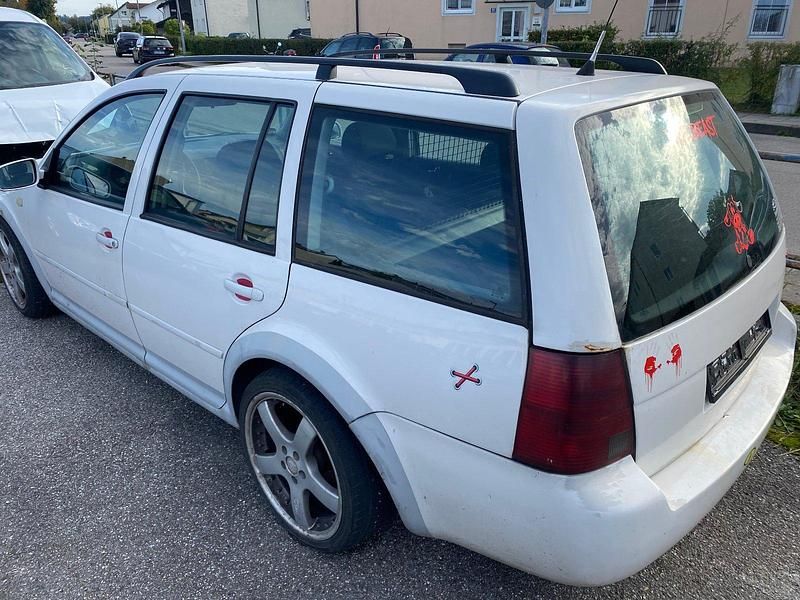 Gebraucht VW Golf IV 90 PS (66 kW) 1999 Weiß Kombi